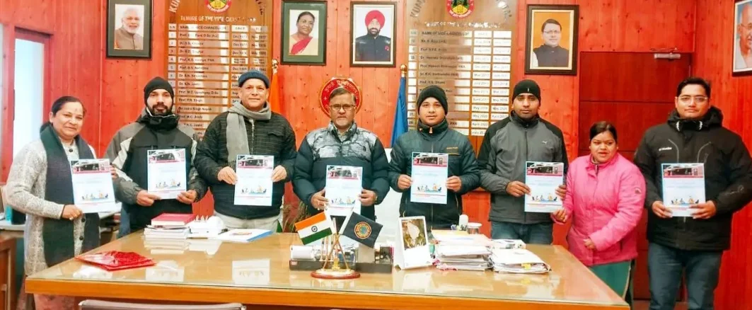 डीसीबी परिसर नैनीताल में हुआ वार्षिक पत्रिका ‘दीक्षा’ का विमोचन