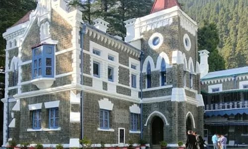 हाइकोर्ट ने सरकार से पंचायती चुनाव न कराने और अध्यक्षों को प्रशासक नियुक्त पर मांगा जवाबनैनीताल। उत्तराखण्ड उच्च न्यायालय ने जिला पंचायत