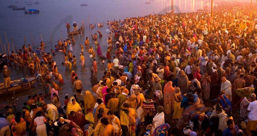 महाकुंभ मेले में महिला श्रद्धालुओं के लिए होंगी स्पेशल सुविधाएं, स्नान के लिए तैयार हुए घाट
