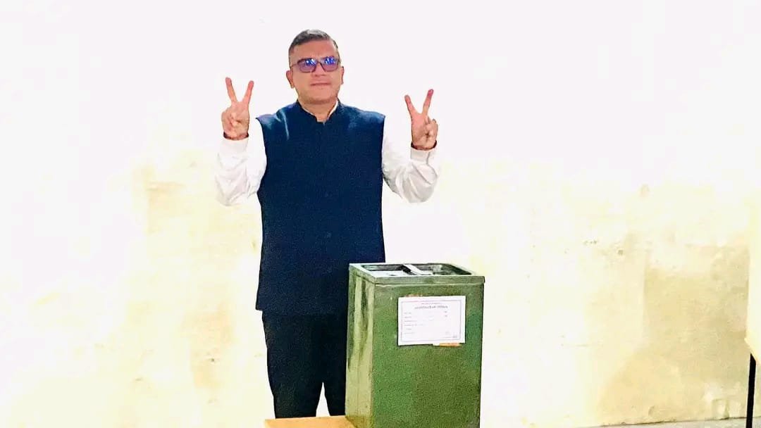 हल्द्वानी विधायक सुमित हृदयेश ने भी मतदान में की अपनी भागीदारी