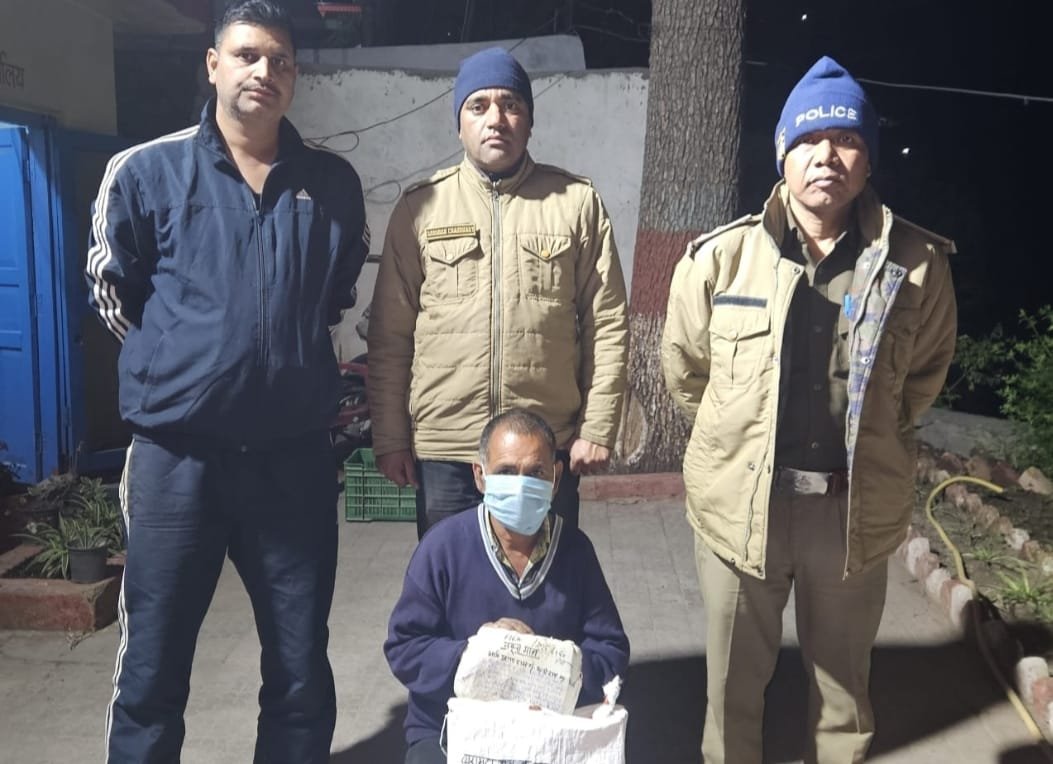 भवाली पुलिस ने अवैध शराब के साथ एक व्यक्ति को किया गिरफ्तार