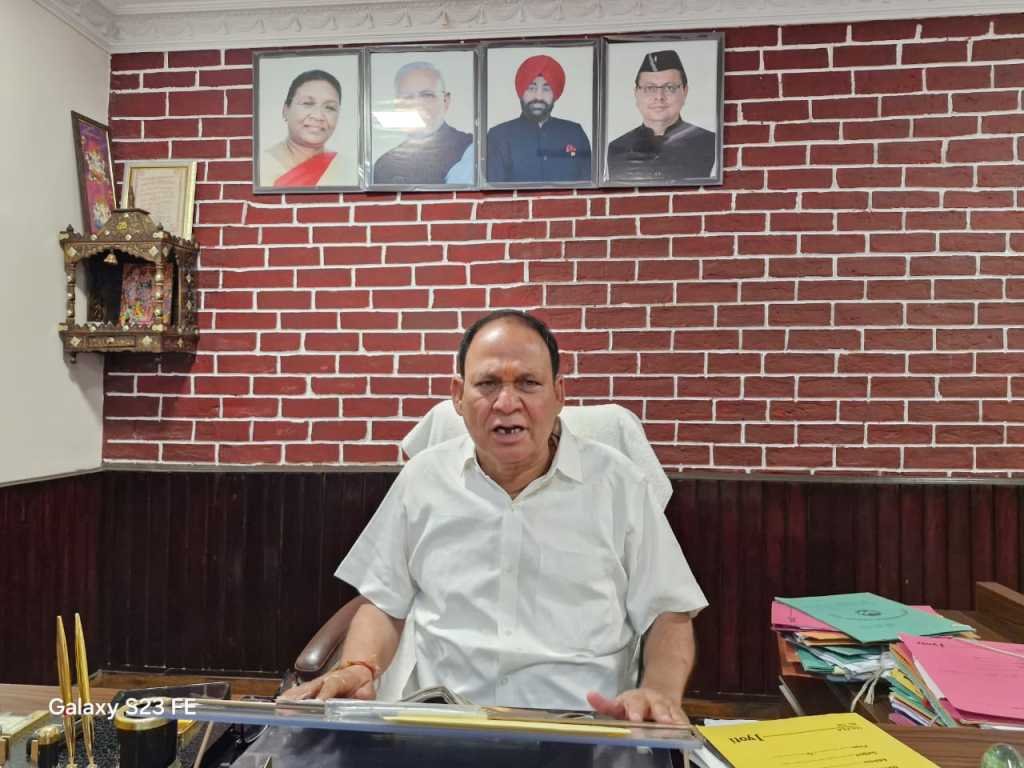 सेना को खुली छूट देने के लिए पीएम मोदी जी का धन्यवाद, एयर स्ट्राइक पर अनिल कपूर डब्बू का बयान