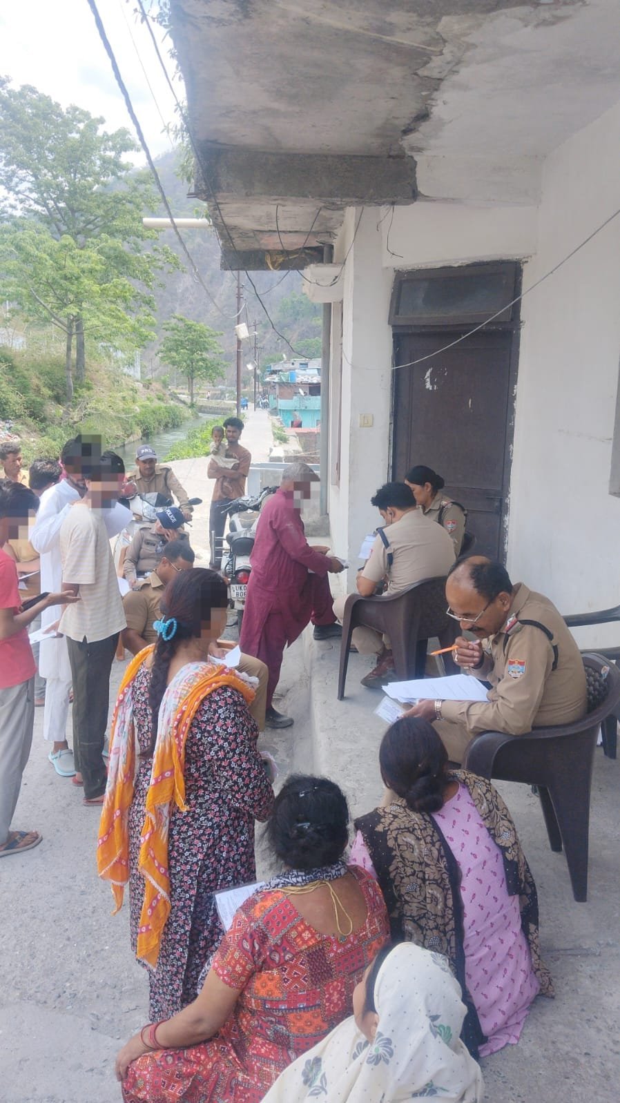 एसएसपी का अराजकतत्वों पर सख्त कदम, 278 का किया सत्यापन 07 मकान मालिकों एवं 328 लापरवाह वाहन चालकों पर हुई कार्यवाही