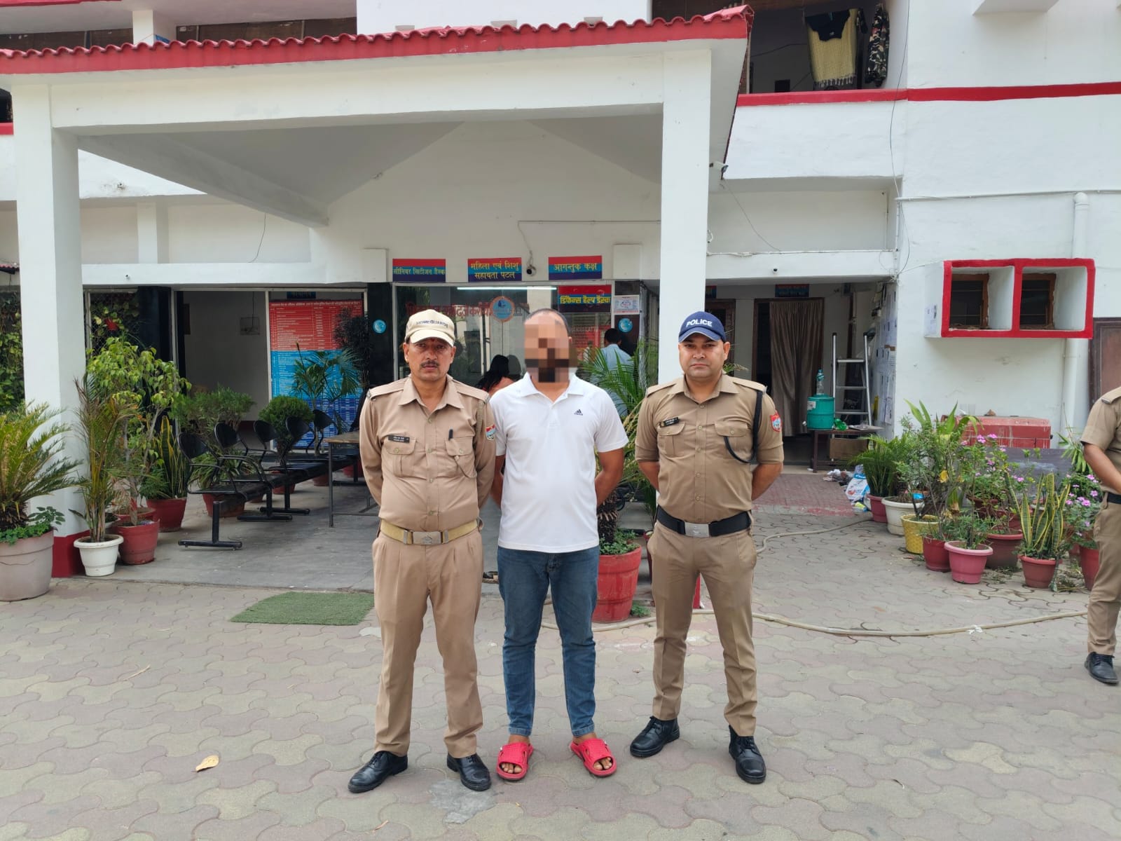 महिला नर्स की आत्महत्या मामले में अभियुक्त निकला रिश्तेदार, पुलिस ने किया गिरफ्तार