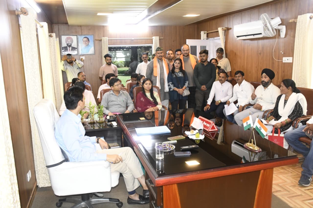 ई-रिक्शा डीलरों की होगी सघन जांच, बिना डीएल ई-रिक्शा होंगे सीज, भूमि विवाद मामलों में लैंडफ्रॉड एक्ट के तहत होगी कार्यवाही
