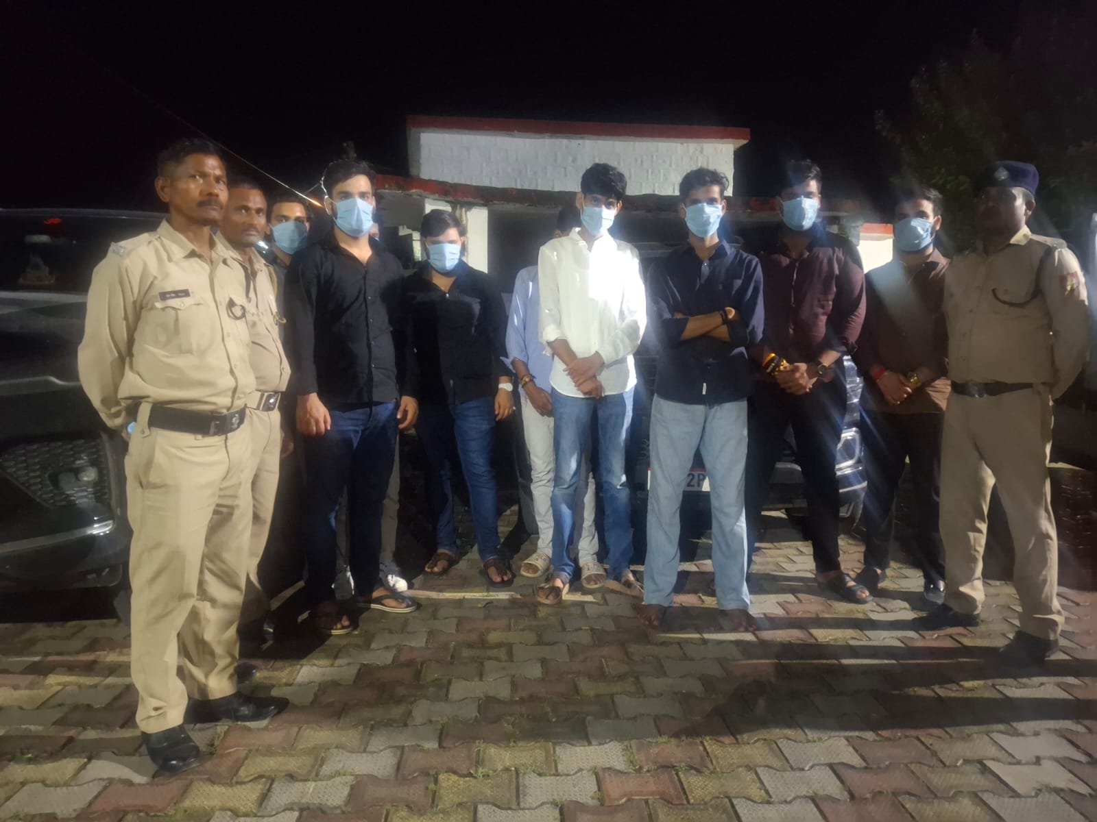 एसएसपी मीणा के कड़े निर्देश पर कालाढूंगी पुलिस की सख्त कार्यवाही