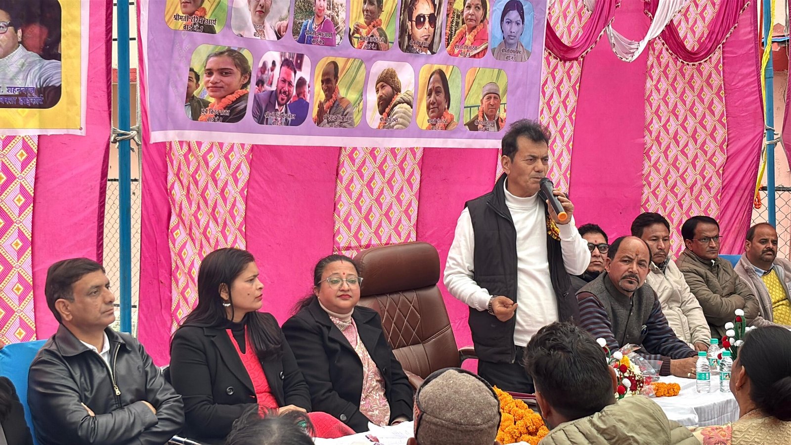 ग्राम सभा की खुली बैठक ग्रामीण विकास और लोकतंत्र की सबसे महत्वपूर्ण इकाई : डॉ हरीश सिंह बिष्ट