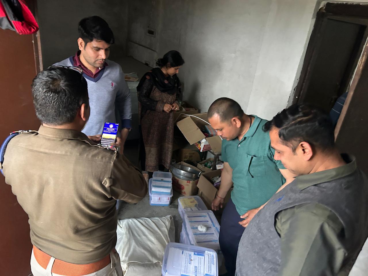 मेडिकल स्टोर से नशीली दवाइयों का बड़ा जखीरा बरामद, SOTF कुमाऊं का नशे के कारोबार पर कड़ा प्रहार