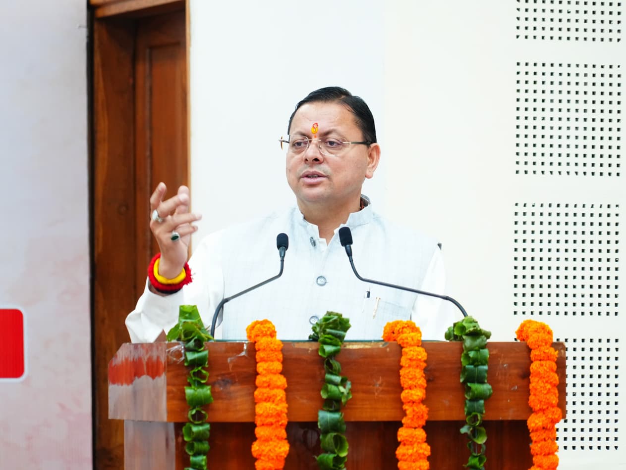 मुख्यमंत्री ने 63 सफाई निरीक्षकों को प्रदान किए नियुक्ति पत्र, शहरी विकास निदेशालय के नवीन भवन का किया वर्चुअल शिलान्यास